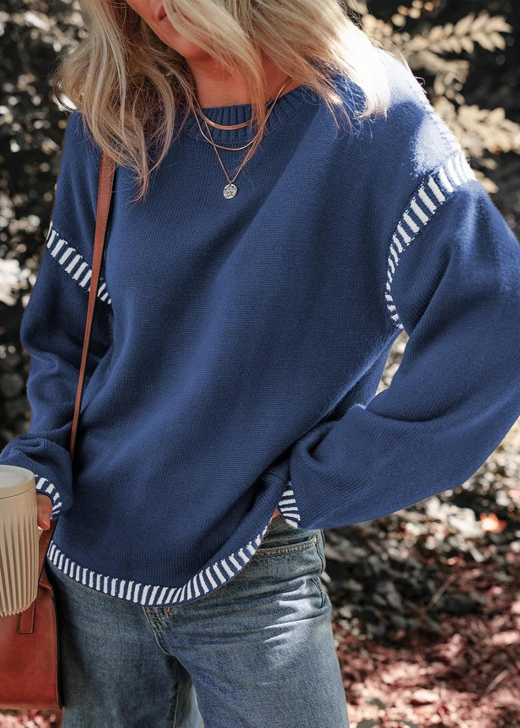Marisa - Stylowy Sweter w Kontrastowych Kolorach