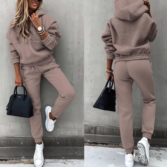 Vikki - Stylowy, Casualowy Dres w Luźnym Fasonie
