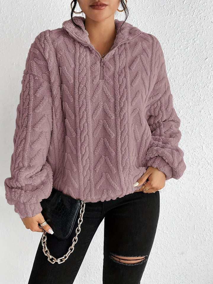 Aila - Puchaty Sweter z Zippem
