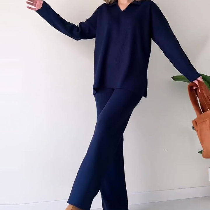 Erin - Casual Dwuczęściowy Zestaw z Dekoltem w Serek